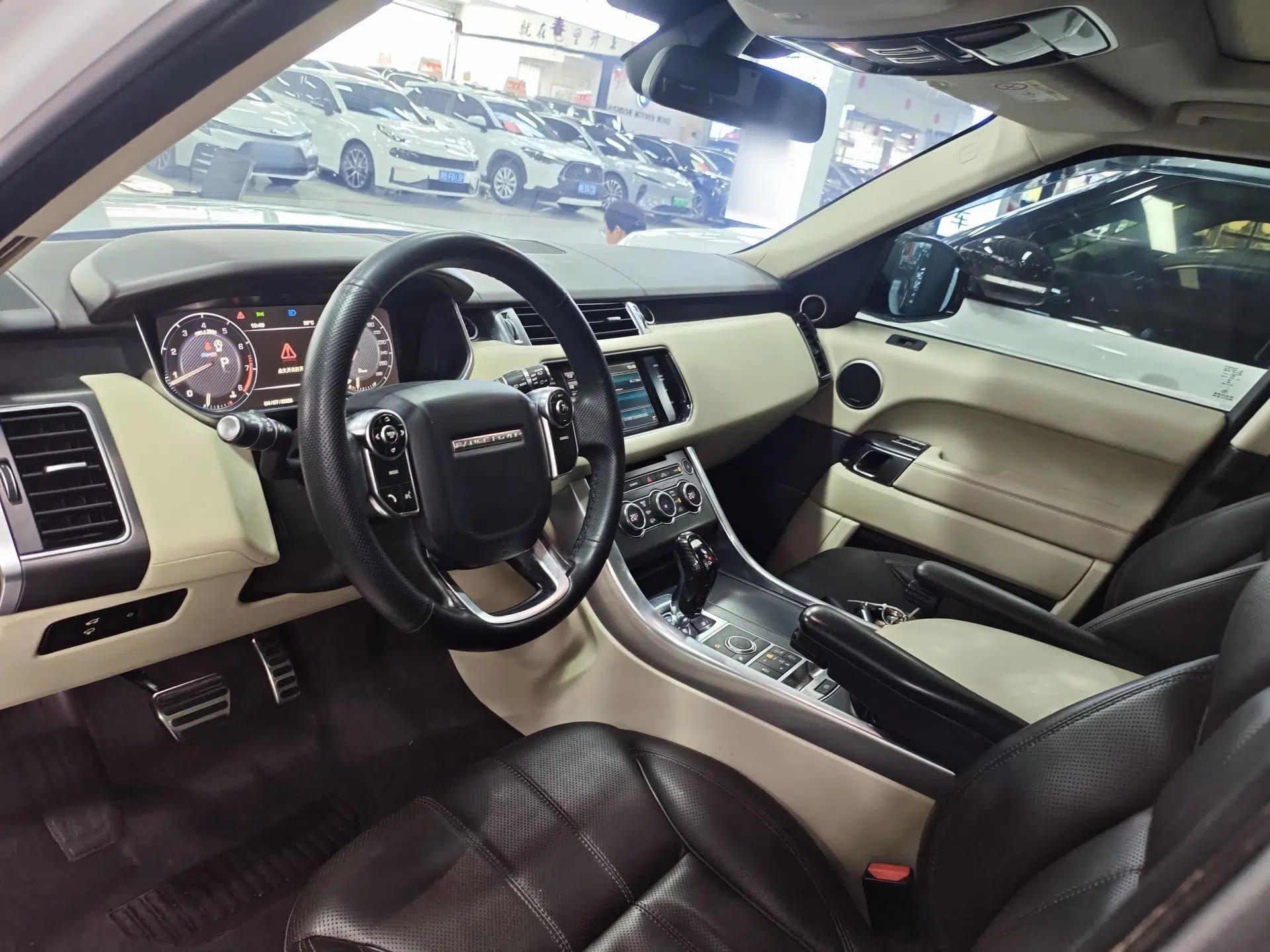 Land Rover Range Sport 2014 3.0 SC V6 HSE DYNAMIC — миниатюра 17