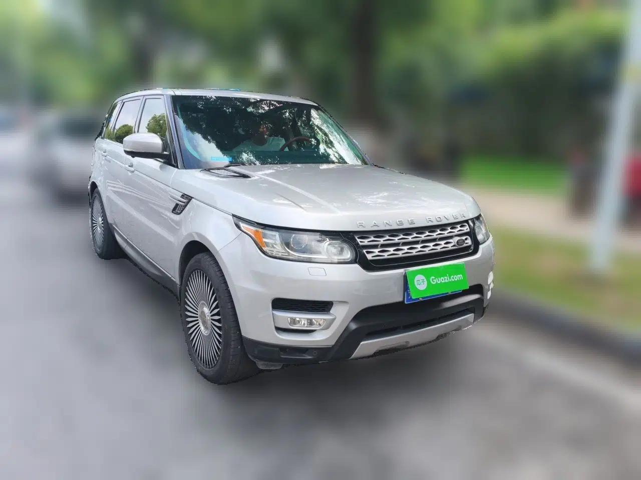 Land Rover Range Sport Range Rover Sport, 2013, 3.0-liter, automatic transmission, five seats (parallel import) — миниатюра 3