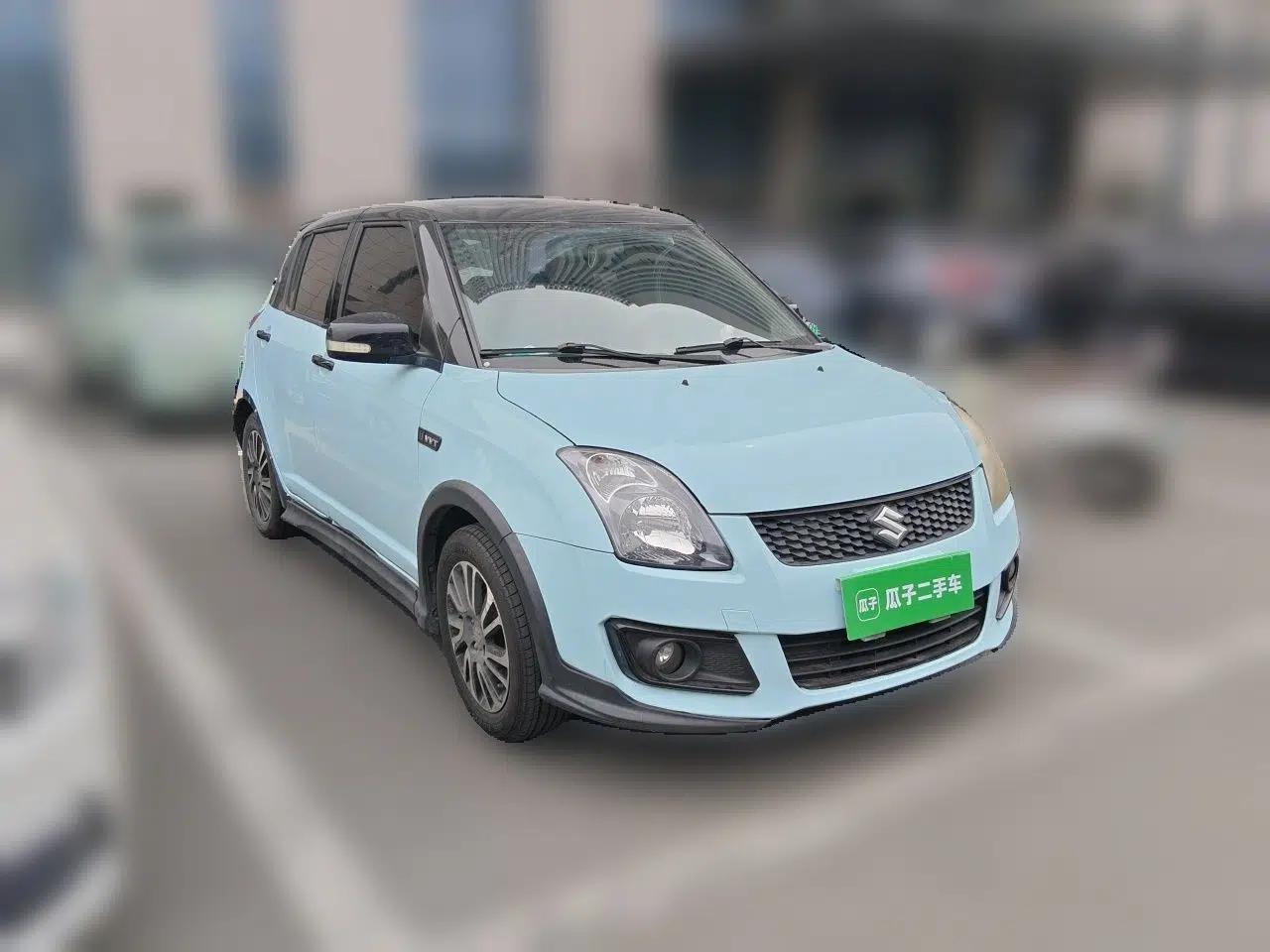 Suzuki Swift 2016 1.5L Automatic Fashionable Coolplay Edition — миниатюра 3