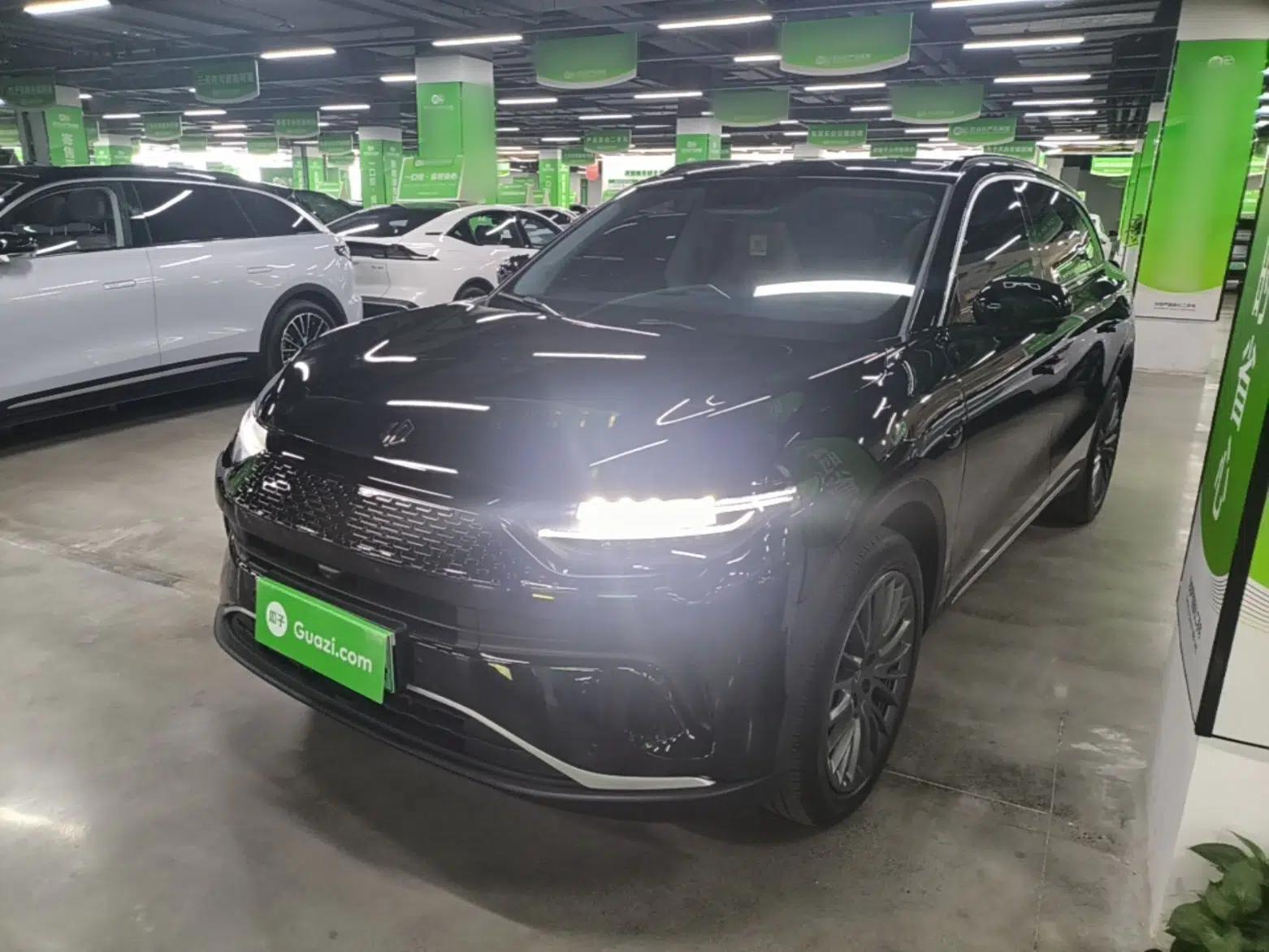 Leapmotor C11 2024 Range-Extended 300 Luxury Edition — миниатюра 1