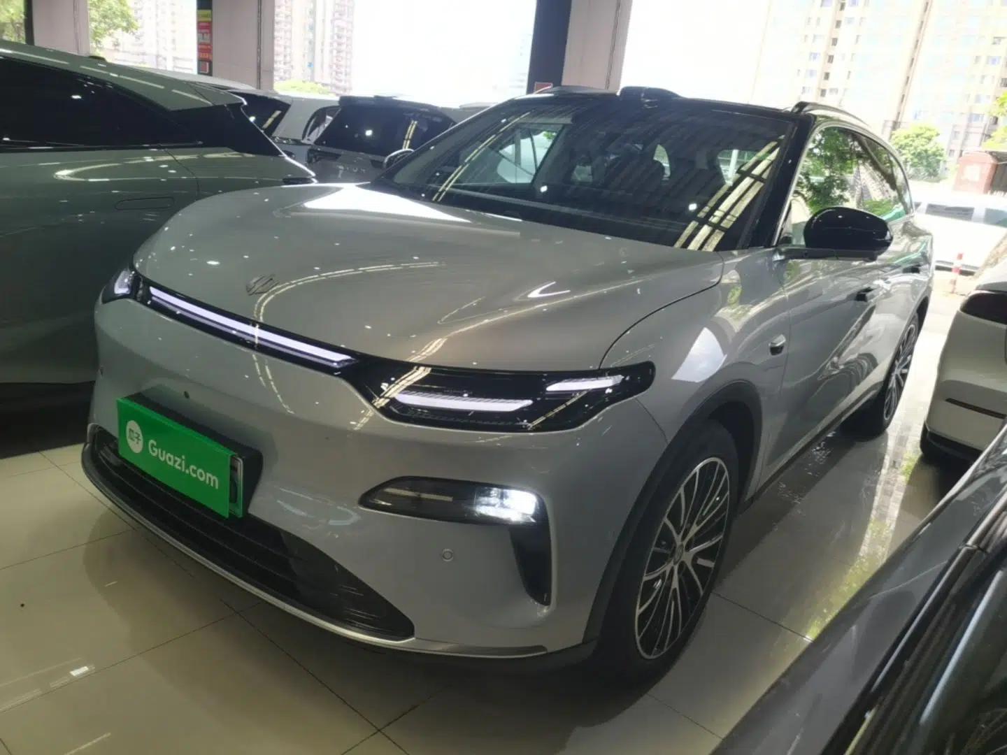Leapmotor C11 2026 All-Electric 640 LiDAR Prestige Edition — миниатюра 1