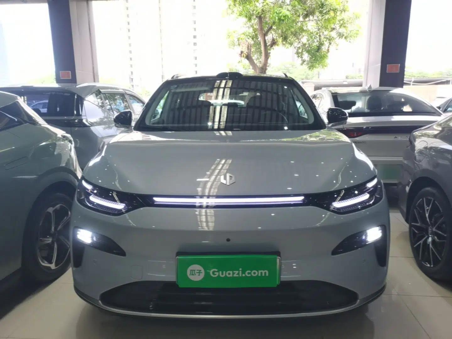 Leapmotor C11 2026 All-Electric 640 LiDAR Prestige Edition — миниатюра 2