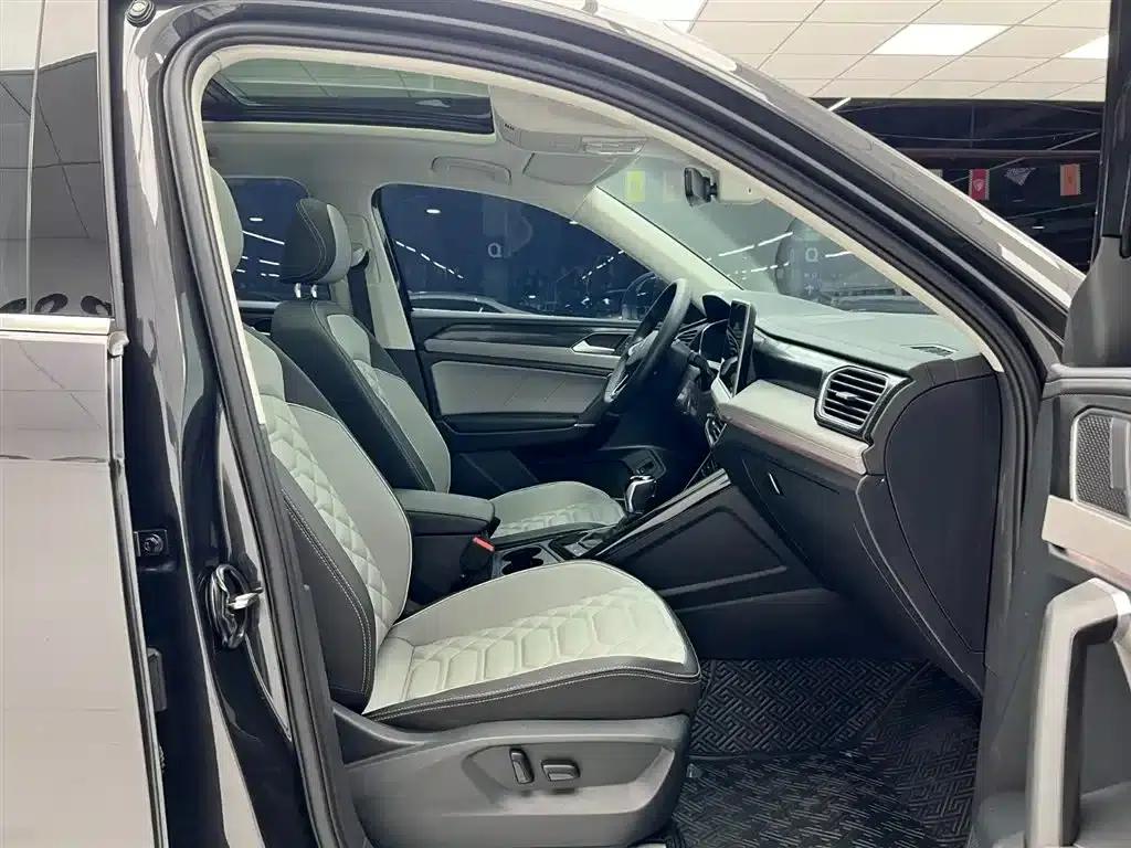 Tayron 2023 280TSI 2WD Luxury Plus Advanced Edition — миниатюра 10