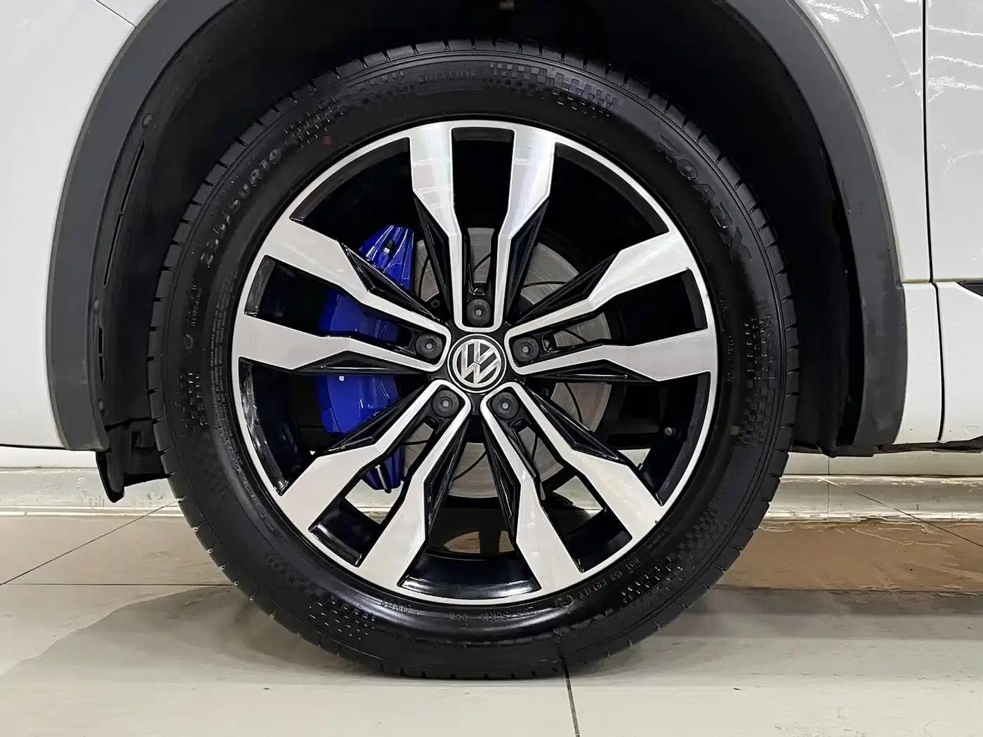 Tayron 2020 380TSI AWD R-Line Smart Edition — миниатюра 12