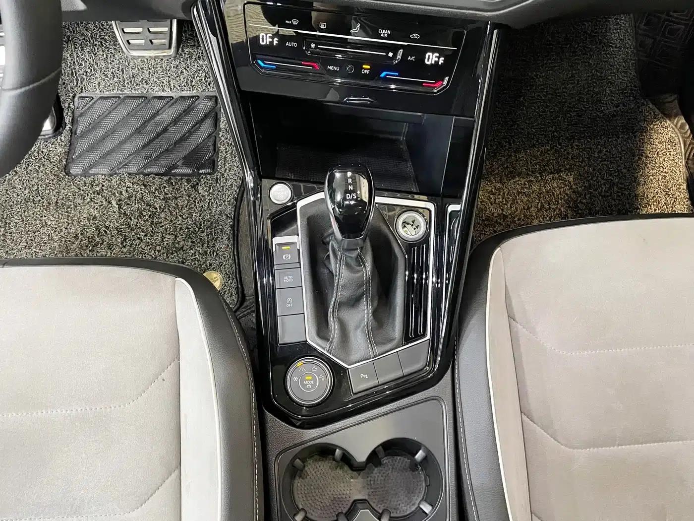 Tayron 2020 380TSI AWD R-Line Smart Edition — миниатюра 20