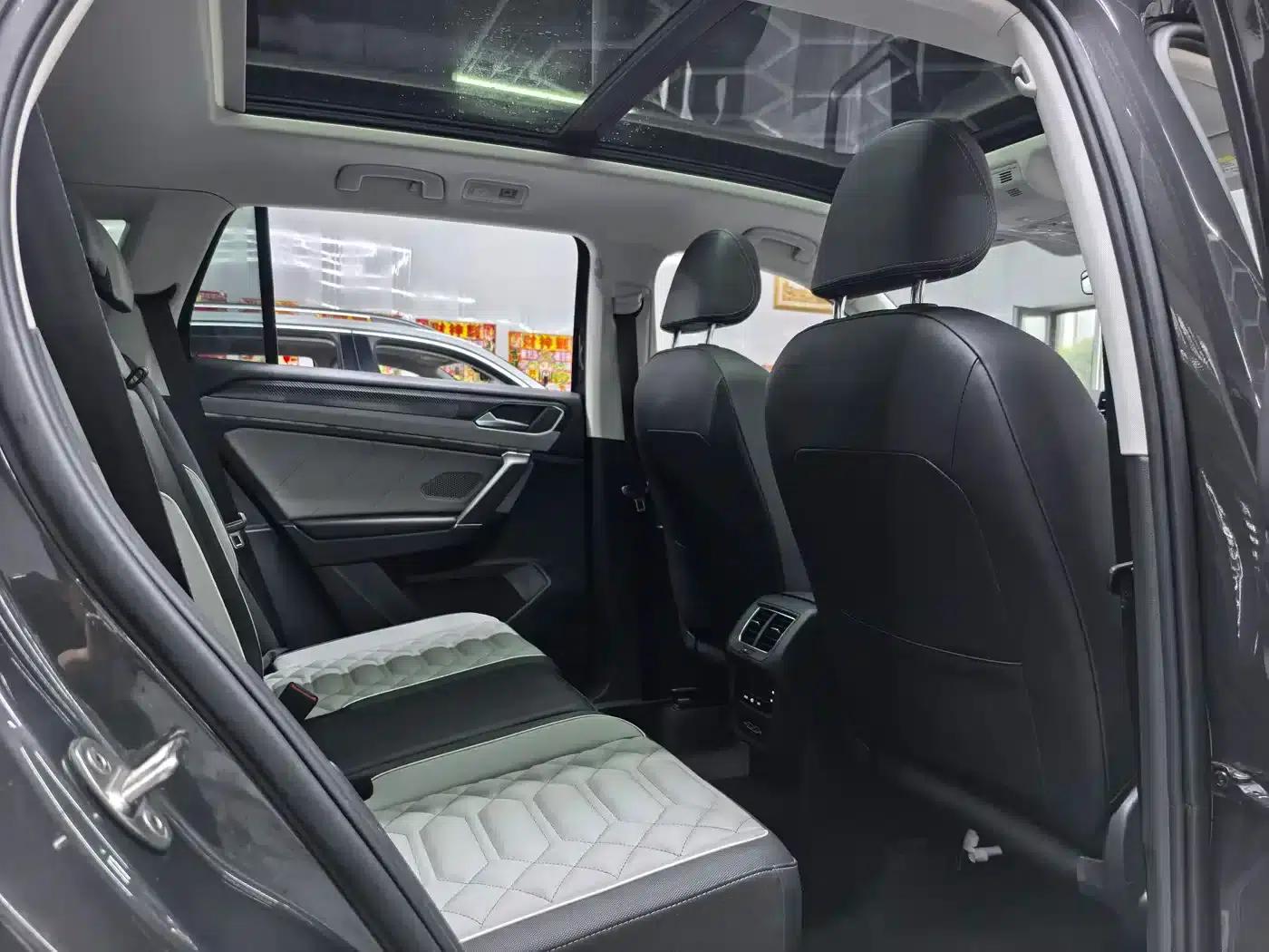 Tayron 2023 280TSI 2WD Luxury Plus Advanced Edition — миниатюра 11