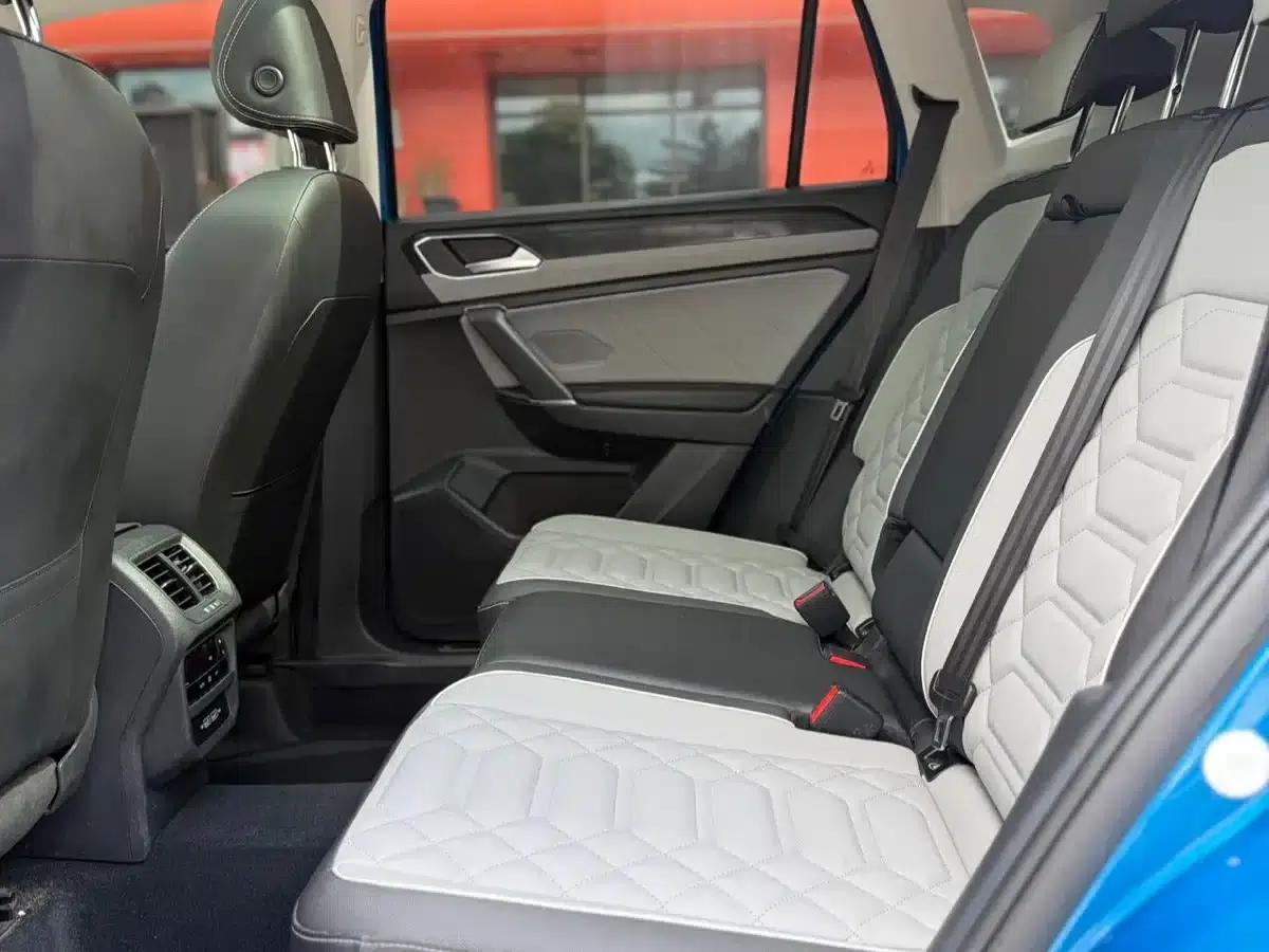 Tayron 2023 280TSI 2WD Luxury Plus Advanced Edition — миниатюра 12