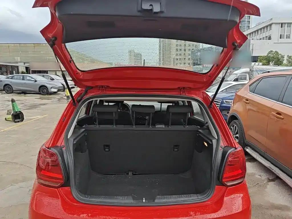2018 Polo 1.5L Automatic Comfort Edition — миниатюра 19