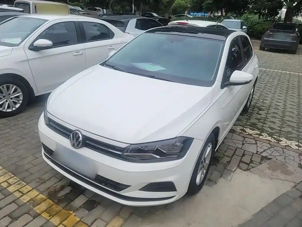 2019 Polo Plus 1.5L Automatic Panoramic Enjoyment Edition — миниатюра 1