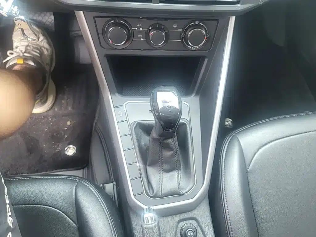 2019 Polo Plus 1.5L Automatic Panoramic Enjoyment Edition — миниатюра 14
