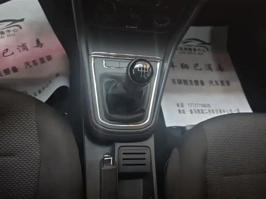 2018 Volkswagen Bora 1.5L Manual Fashion Edition — миниатюра 16