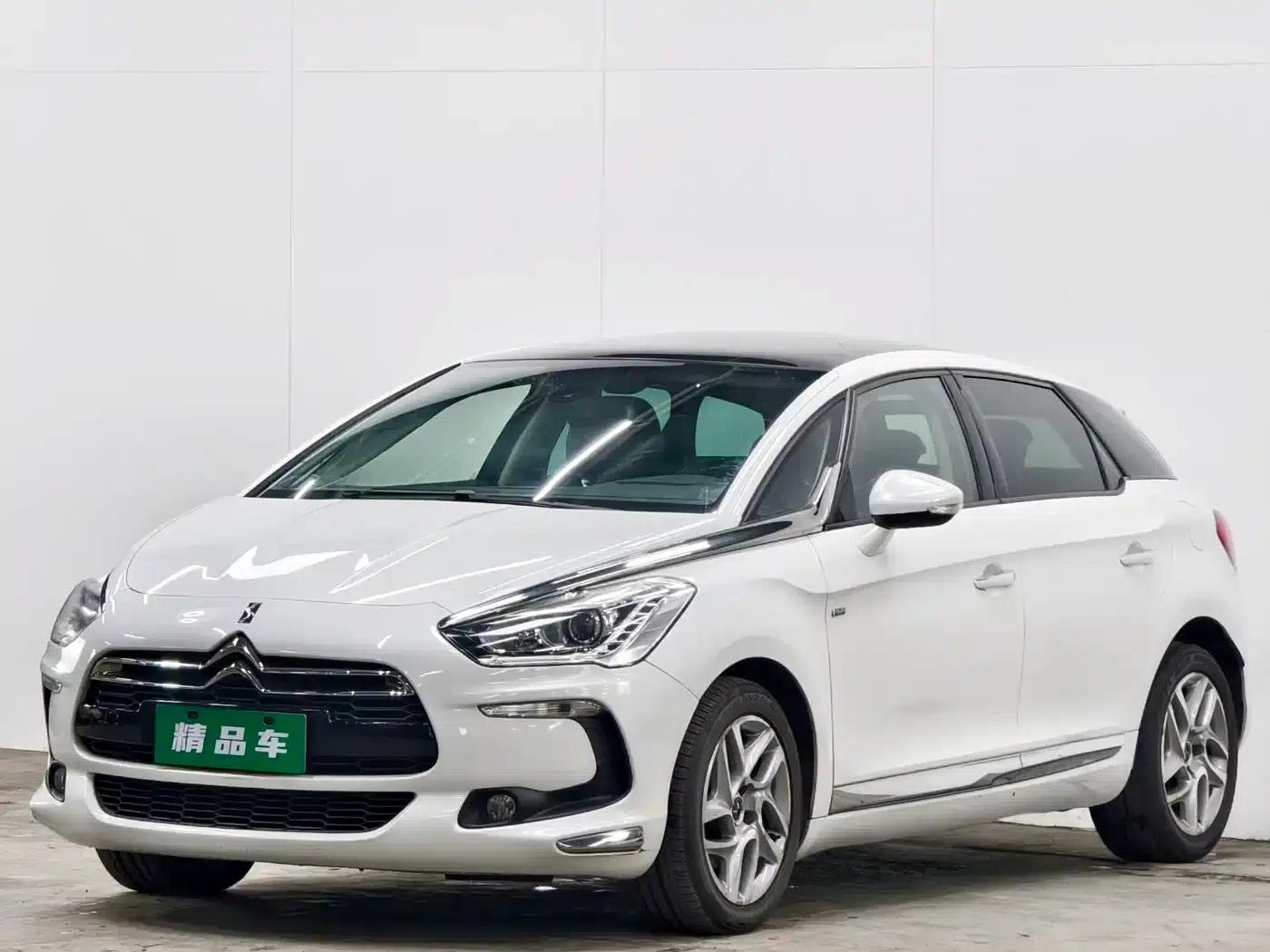 DS 5 2014 1.6T Elegant Edition THP160 — миниатюра 1