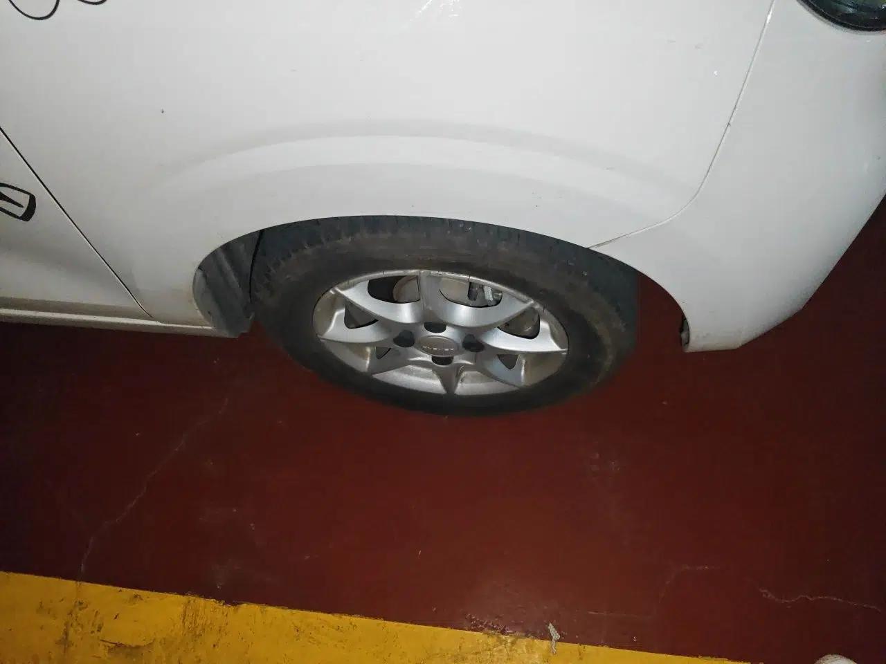 Roewe Clever 2022 311km QiQi BoBo Edition — миниатюра 8
