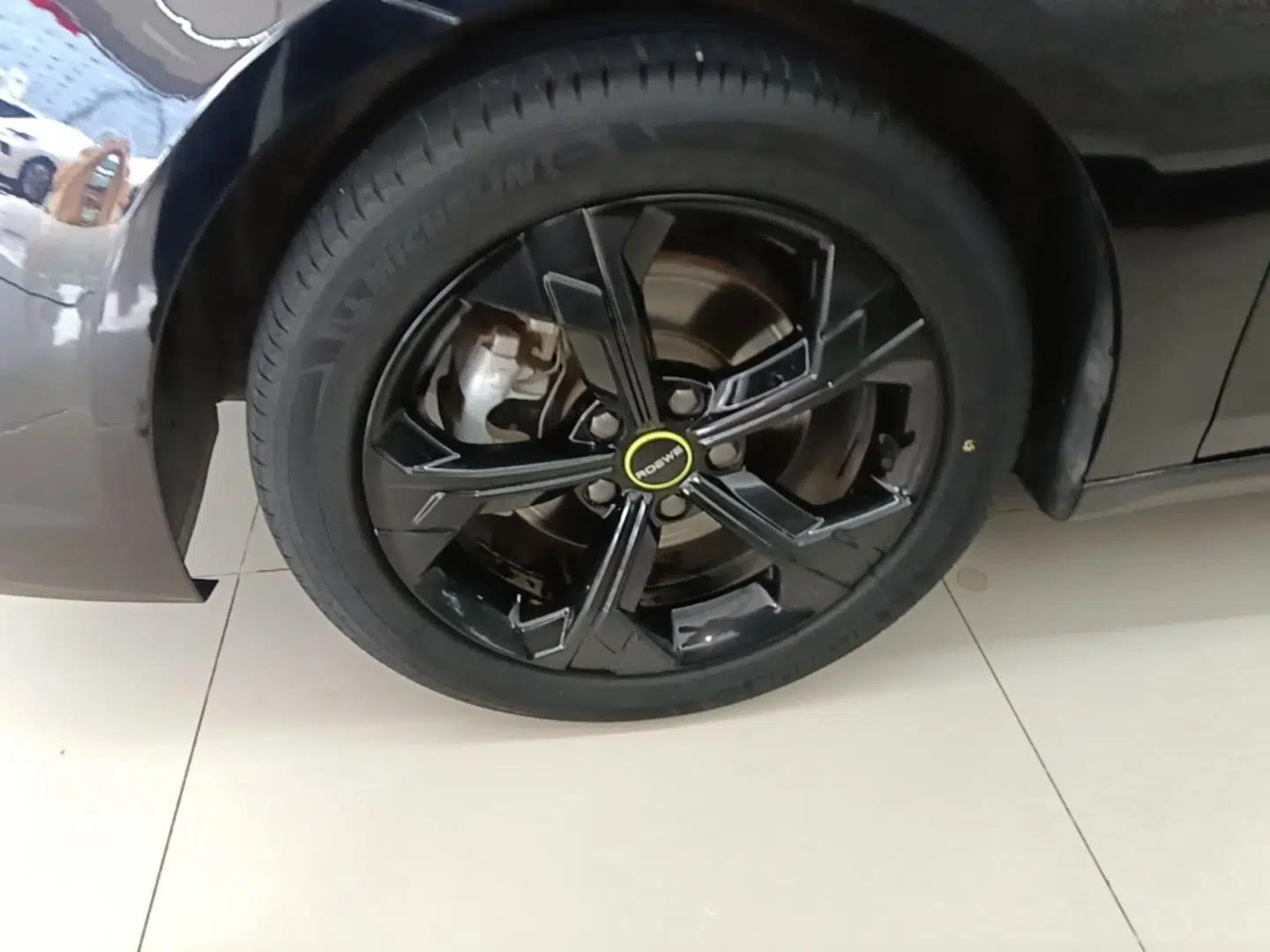 Roewe i6 MAX 2020 300TGI Automatic Sporty Cool Edition — миниатюра 10