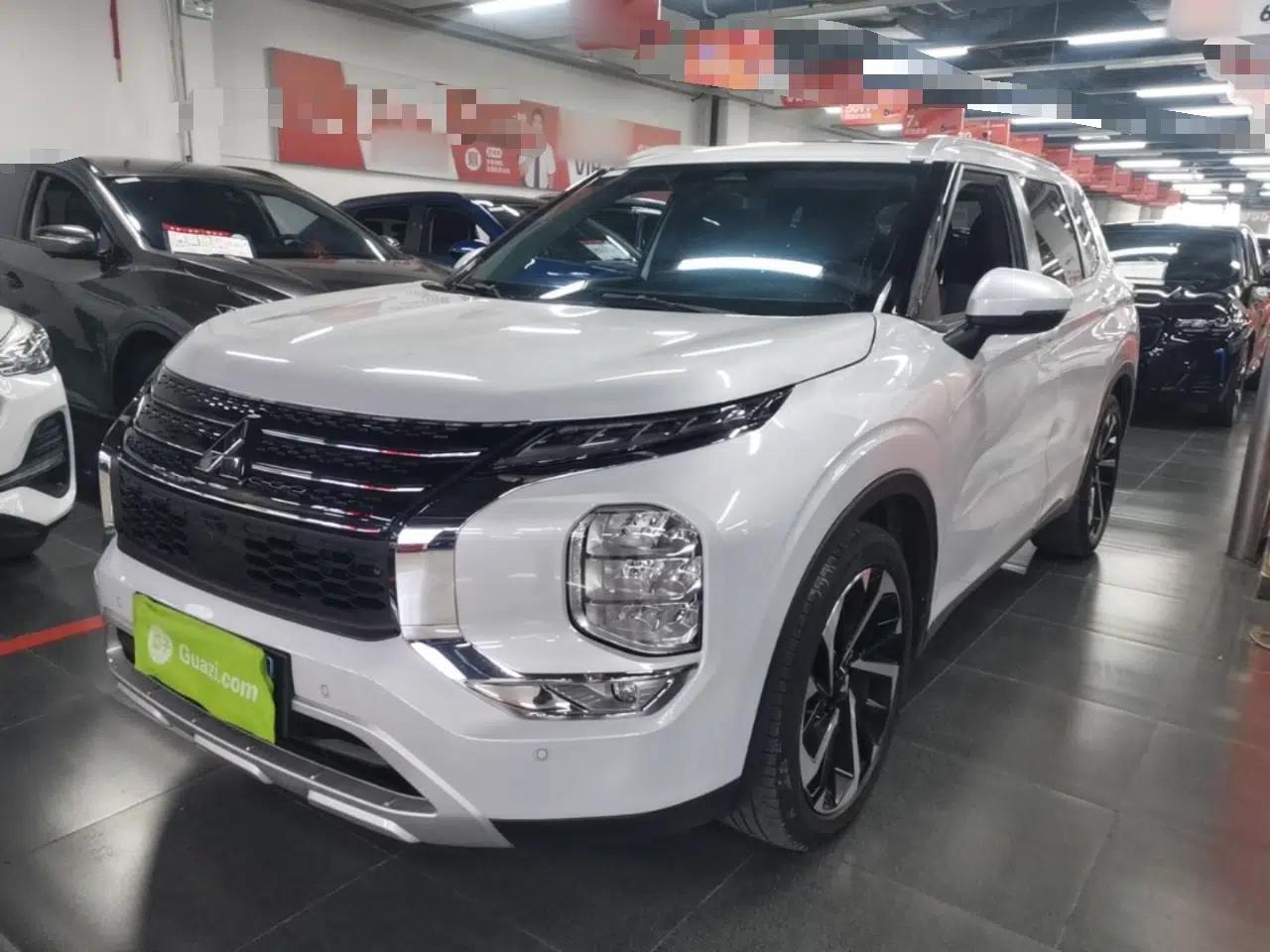 Mitsubishi Outlander 2023 1.5T CVT Four-Wheel Drive Excellence Edition 5 Seats — миниатюра 1
