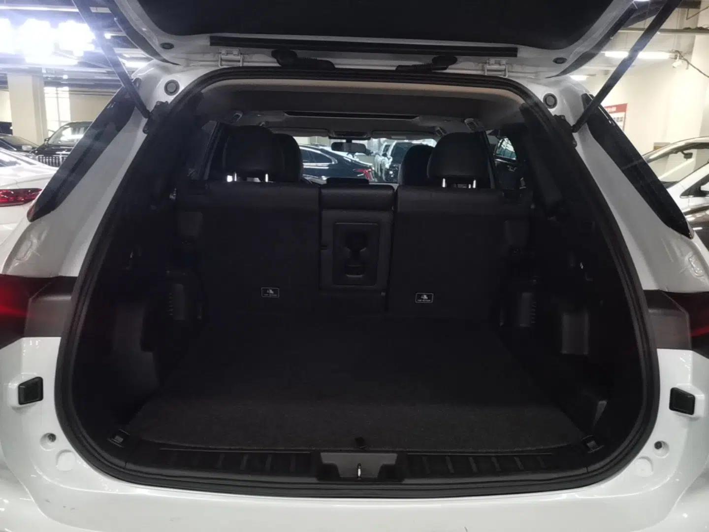 Mitsubishi Outlander 2023 1.5T CVT Four-Wheel Drive Excellence Edition 5 Seats — миниатюра 22