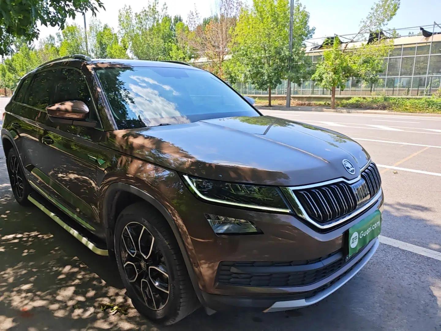Skoda Kodiaq 2019 TSI380 7-Seater Four-Wheel-Drive Flagship Model China V Standard — миниатюра 3