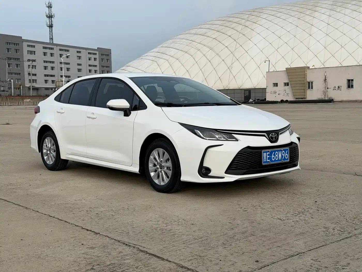 2023 Toyota Corolla 1.5L Pioneer Edition — миниатюра 3