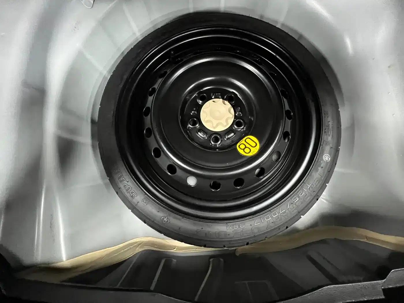2022 Toyota Corolla 1.2T S-CVT Pioneer PLUS Edition — миниатюра 17