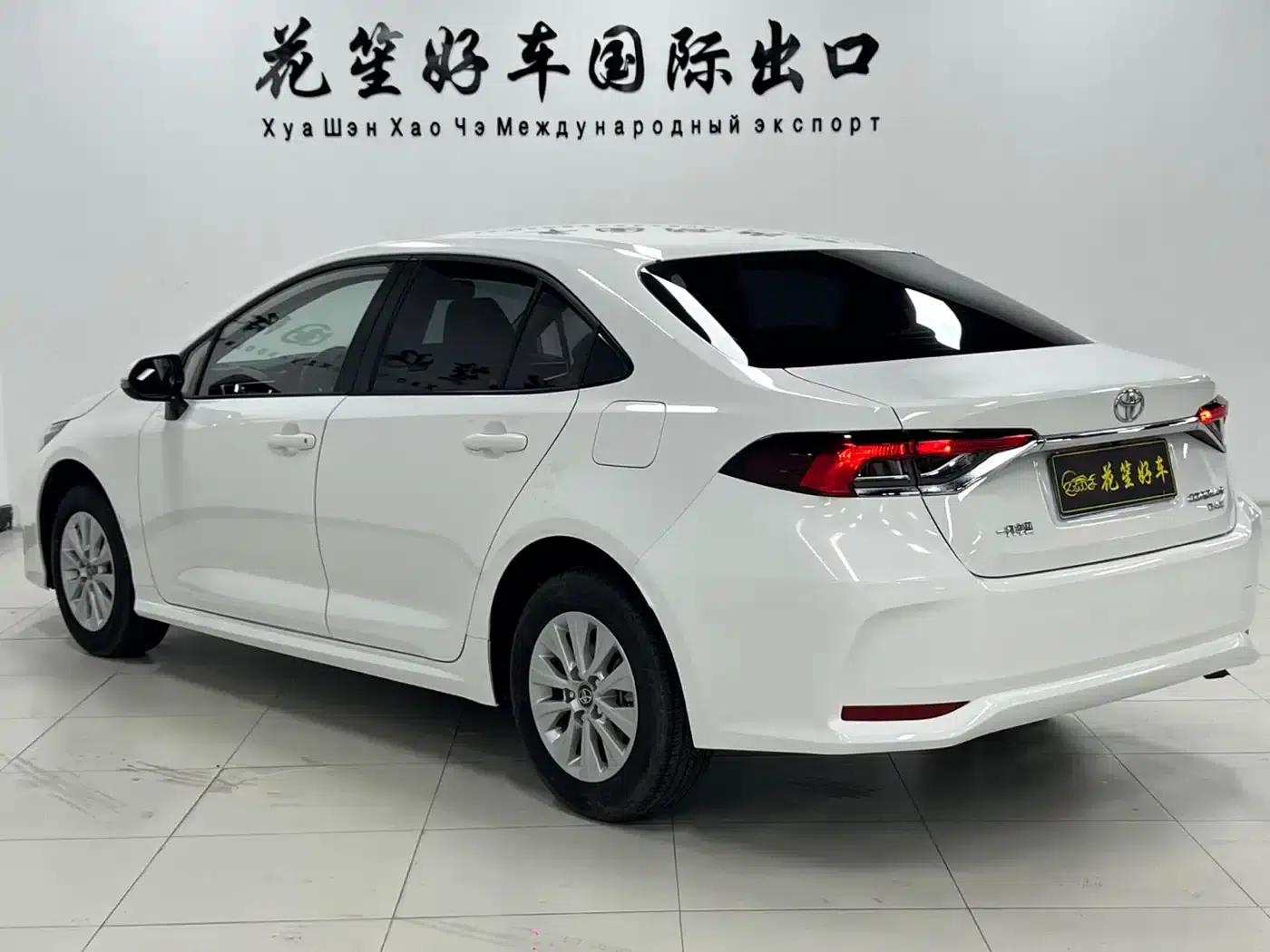 2022 Toyota Corolla 1.2T S-CVT Pioneer PLUS Edition — миниатюра 5