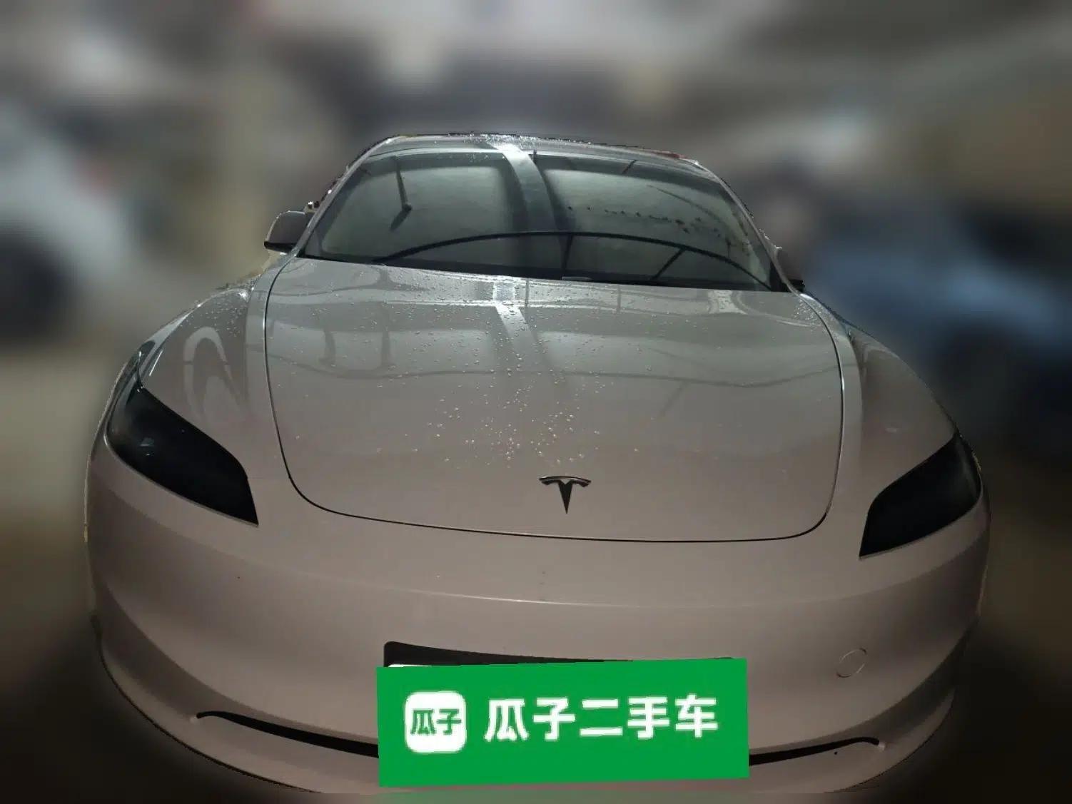 Tesla Model 3 2025 Rear-Wheel-Drive Version — миниатюра 2