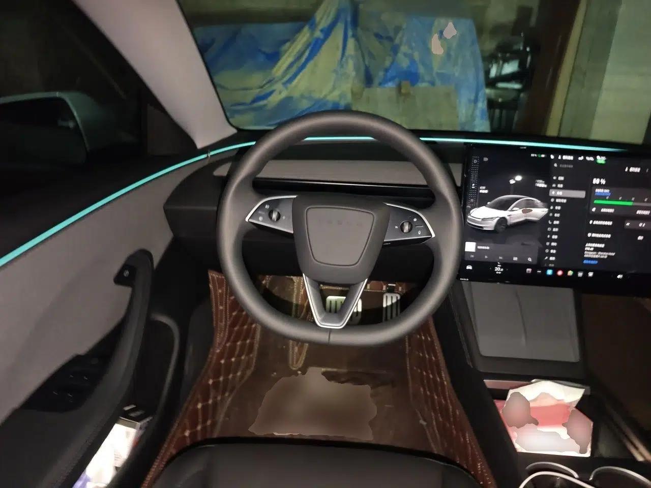 Tesla Model 3 2025 Rear-Wheel-Drive Version — миниатюра 10