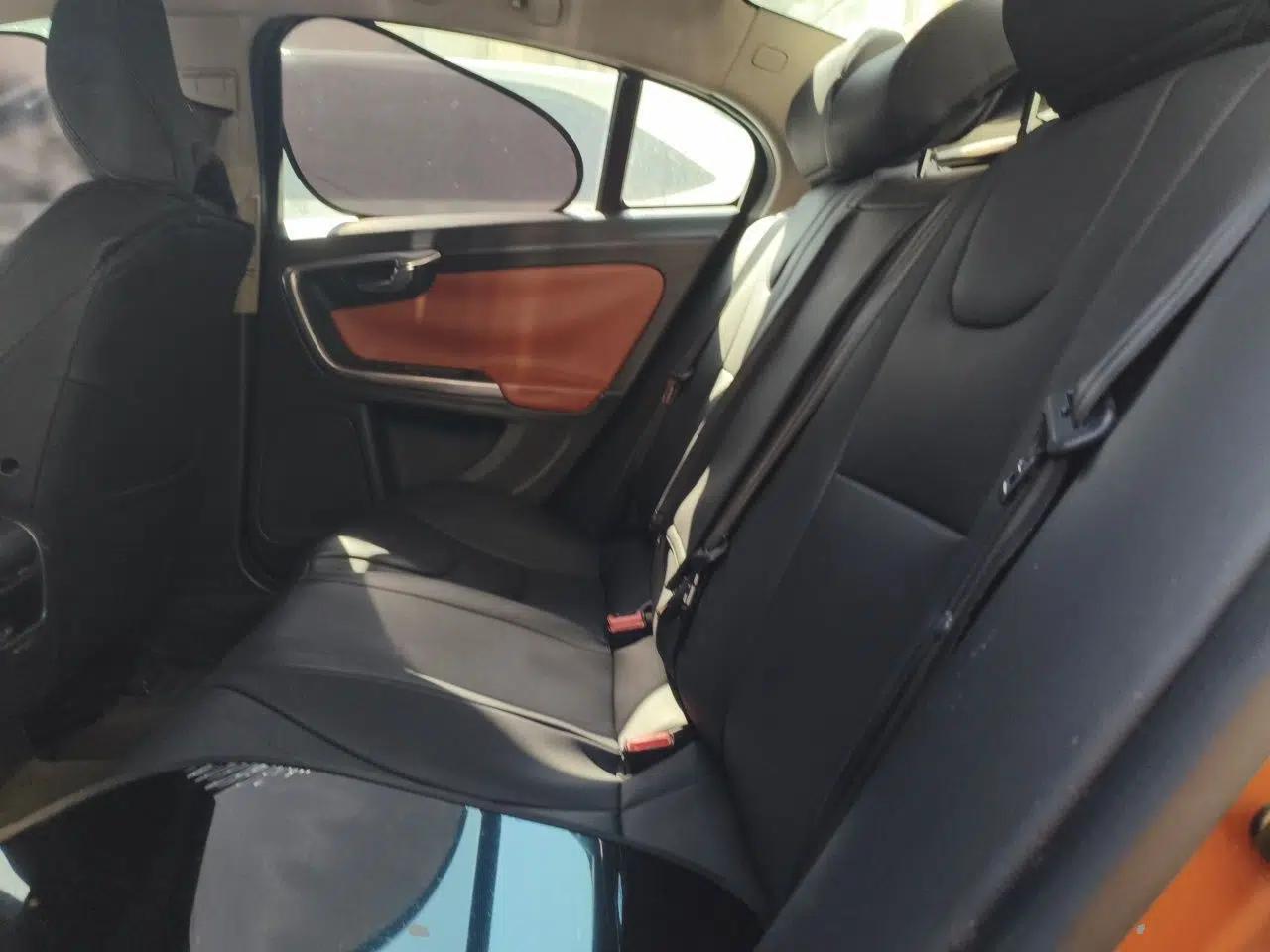 Volvo S60 2013 T5 Comfort Edition — миниатюра 17