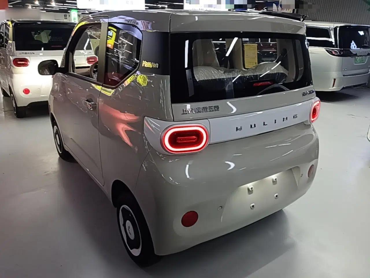 Wuling Hongguang MINIEV 2024 3rd Generation 215km Youth Edition — миниатюра 12