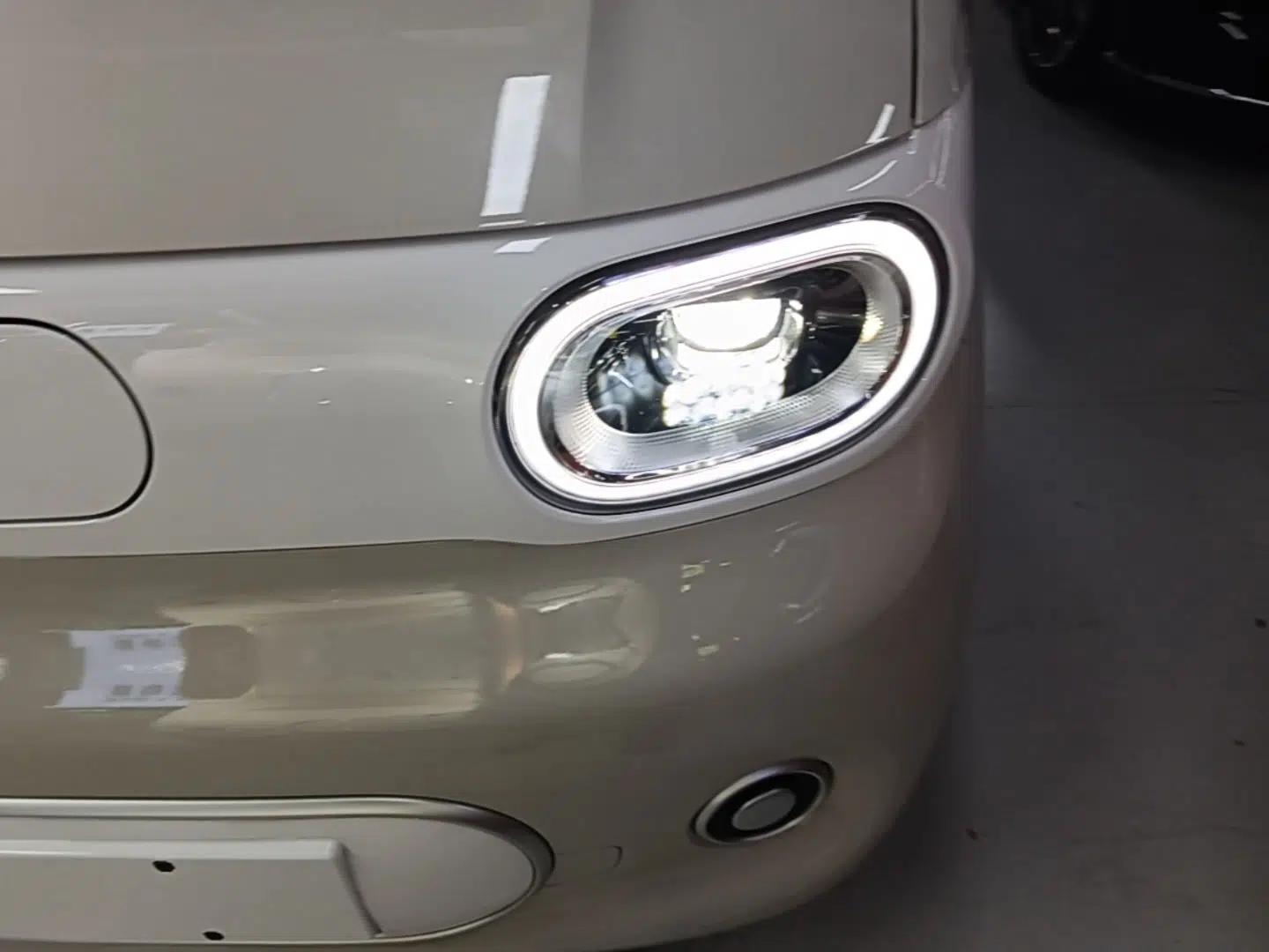 Wuling Hongguang MINIEV 2024 3rd Generation 215km Youth Edition — миниатюра 8