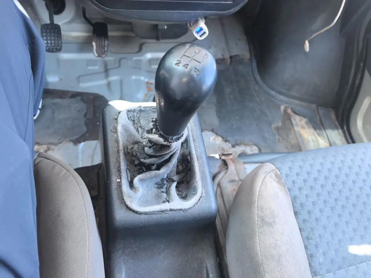 Wuling Zhiguang 2013 1.0L Practical Version — миниатюра 14