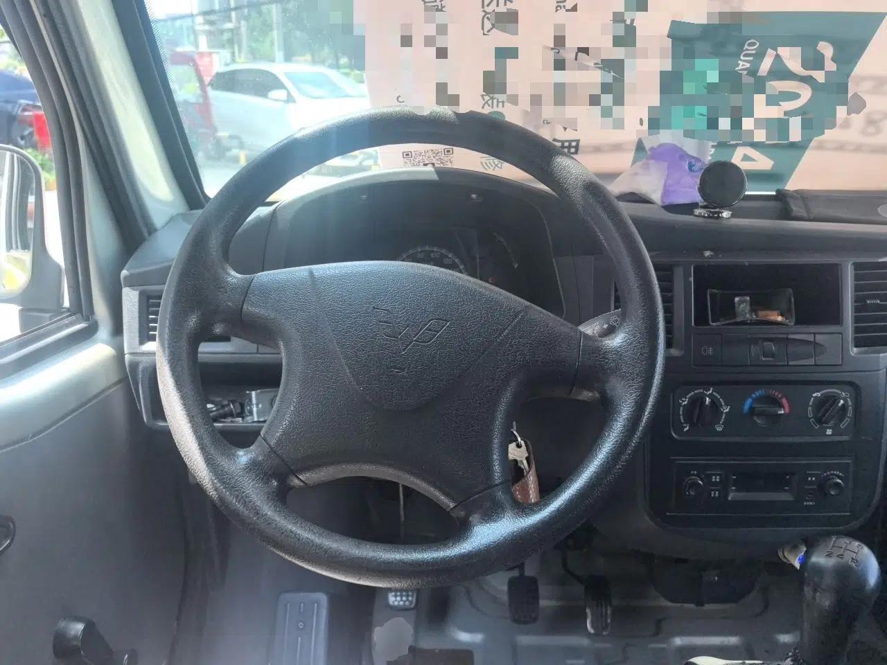 Wuling Zhiguang 2013 1.0L Practical Version — миниатюра 10