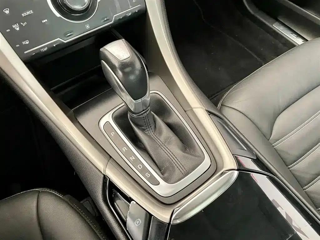 2013 Ford Mondeo 2.0L GTDi200 Fashion Edition — миниатюра 10