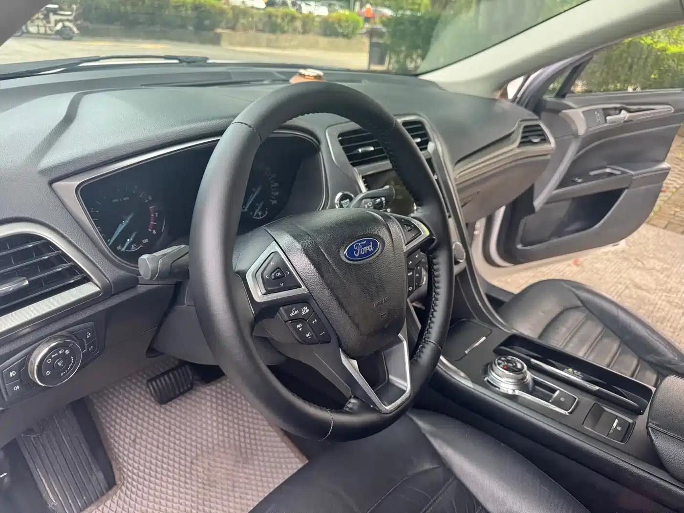 2017 Ford Mondeo EcoBoost 180 Fashion Edition — миниатюра 6