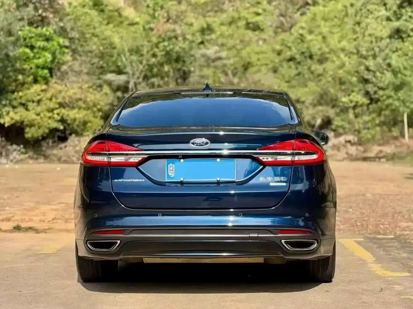 2017 Ford Mondeo EcoBoost 180 Fashion Edition — миниатюра 5