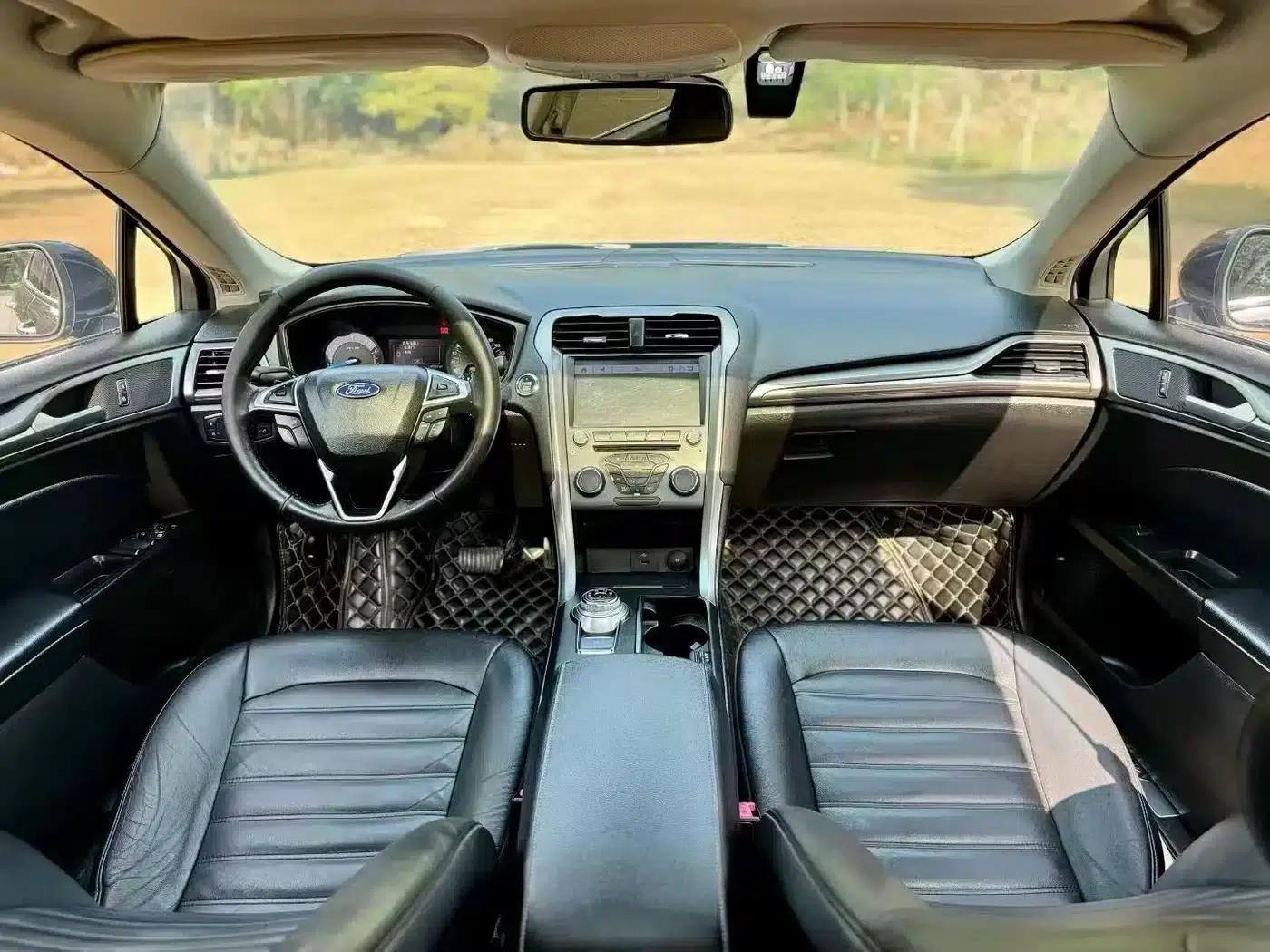 2017 Ford Mondeo EcoBoost 180 Fashion Edition — миниатюра 8