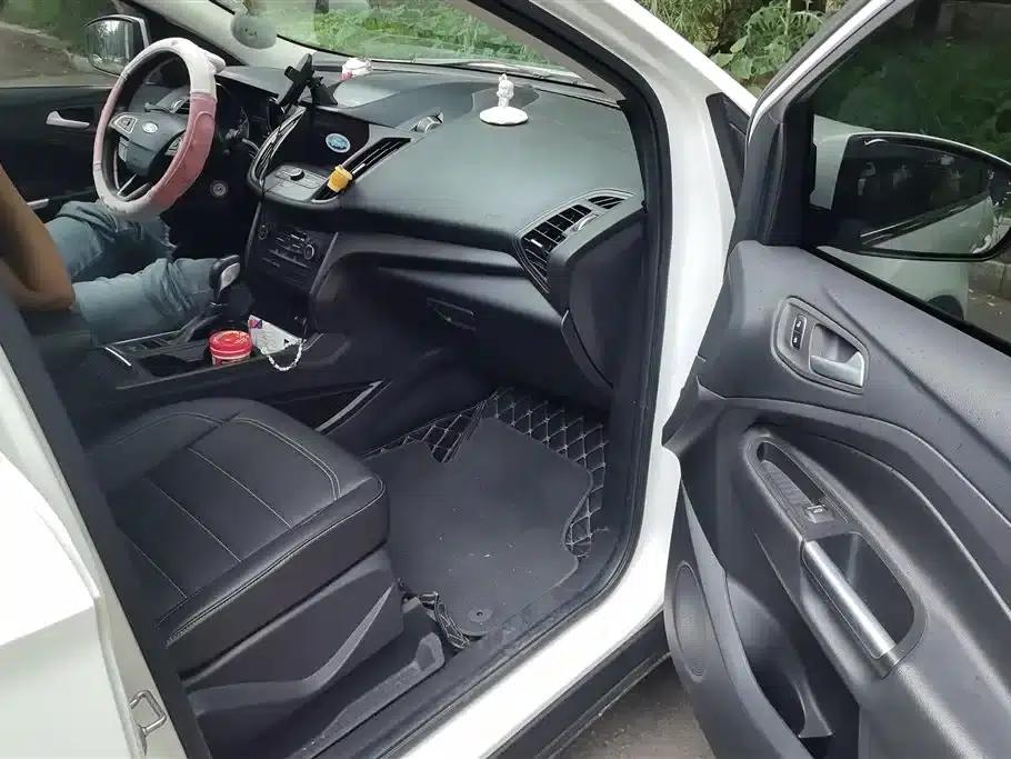 Ford Kuga 2019 EcoBoost 180 2WD Platinum Edition (China VI Emission Standard) — миниатюра 8