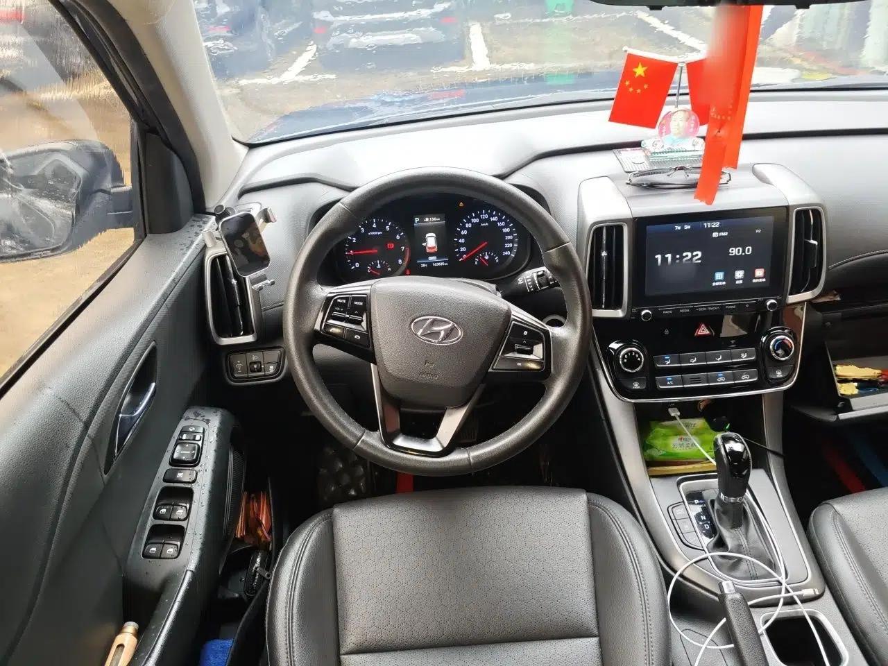 Hyundai ix35 2019 2.0L Automatic 2WD Zhiyong·Changxiang Edition China V Standard — миниатюра 10