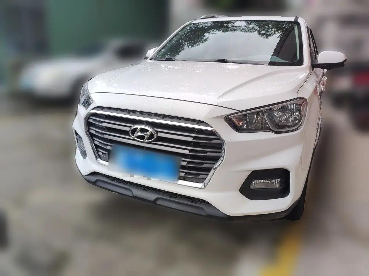 Hyundai ix35 2019 2.0L Manual 2WD Zhiyong·Changzhi Edition China VI Standard — миниатюра 1