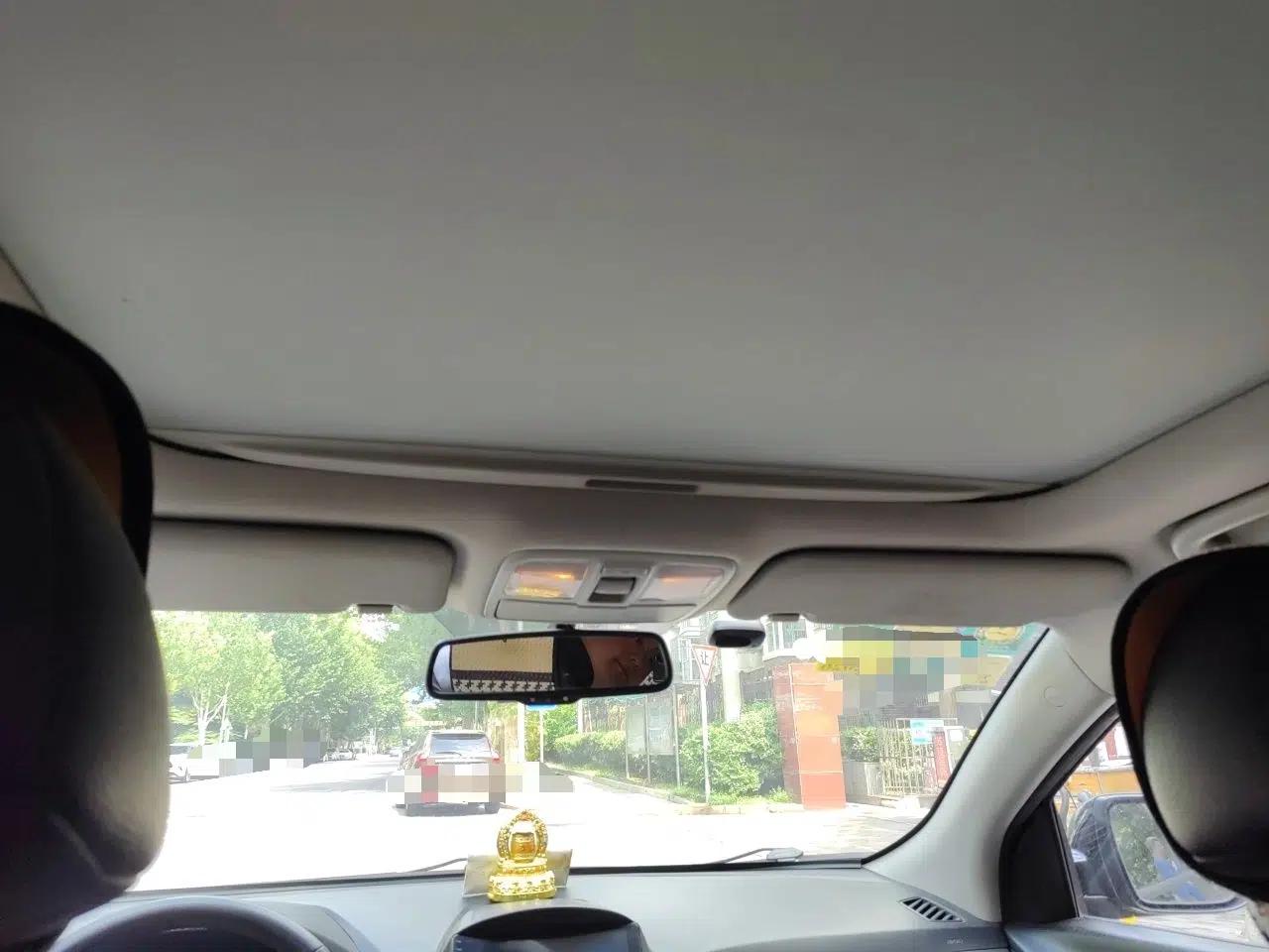 Hyundai ix35 2012 2.4L Automatic 4x4 Navigation Edition GLS — миниатюра 18