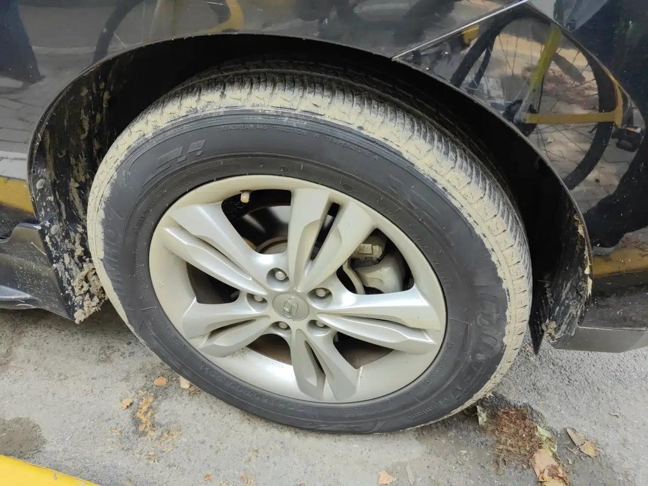 Hyundai ix35 2012 2.4L Automatic 4x4 Navigation Edition GLS — миниатюра 8