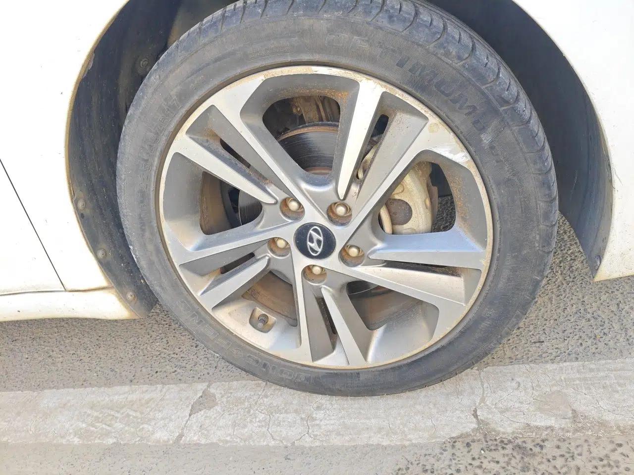 Hyundai Elantra (6th Generation / Lingdong) 2016 1.6L Automatic ZhiXuan – Elite Version — миниатюра 8
