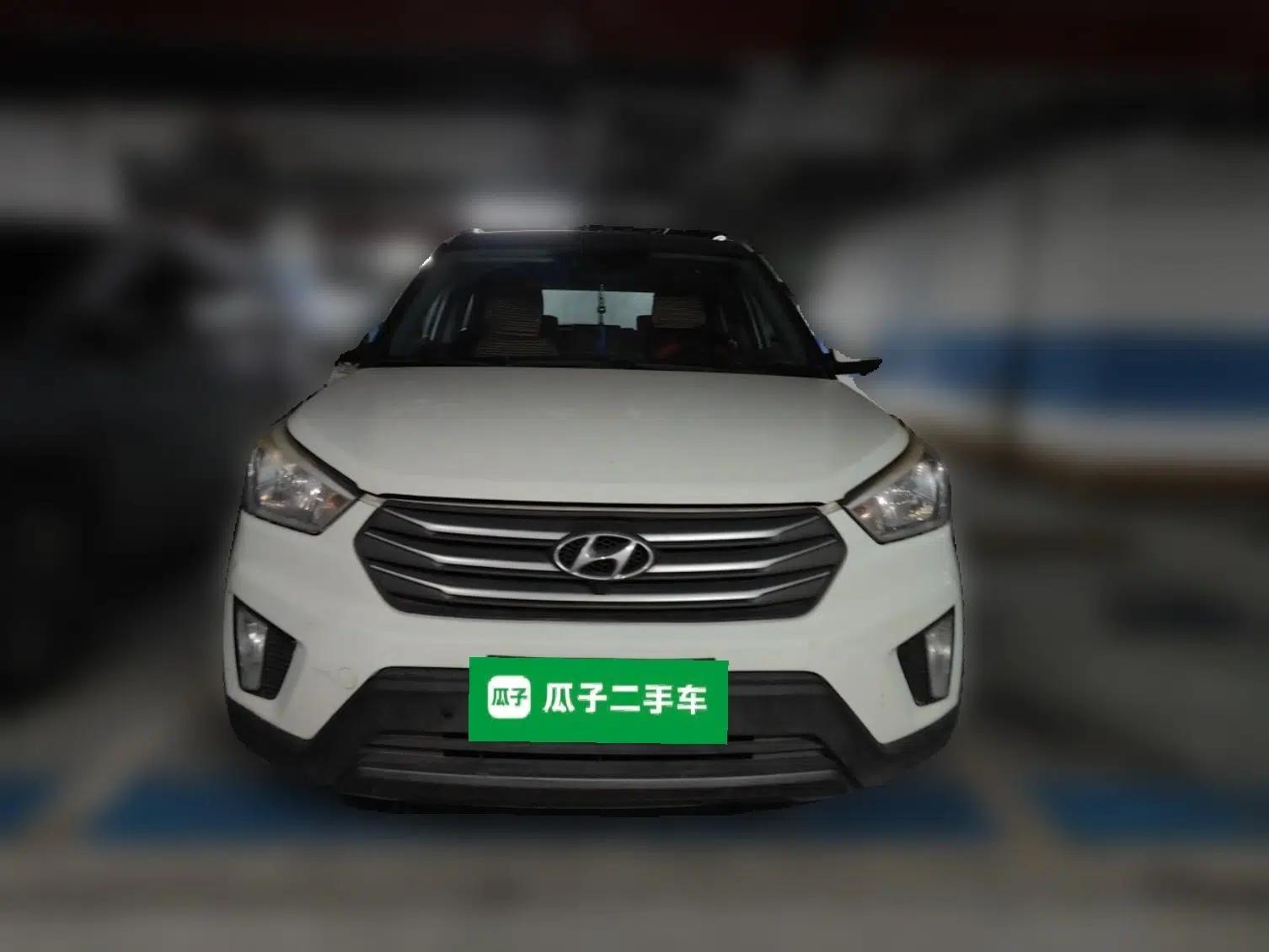 Hyundai ix25 2015 1.6L Automatic Two-Wheel Drive Smart GLS Trim — миниатюра 2