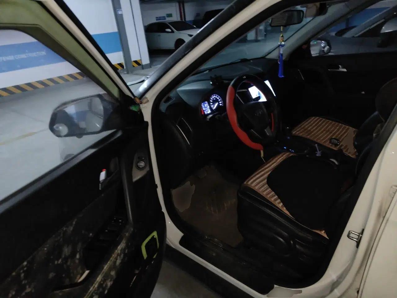 Hyundai ix25 2015 1.6L Automatic Two-Wheel Drive Smart GLS Trim — миниатюра 16