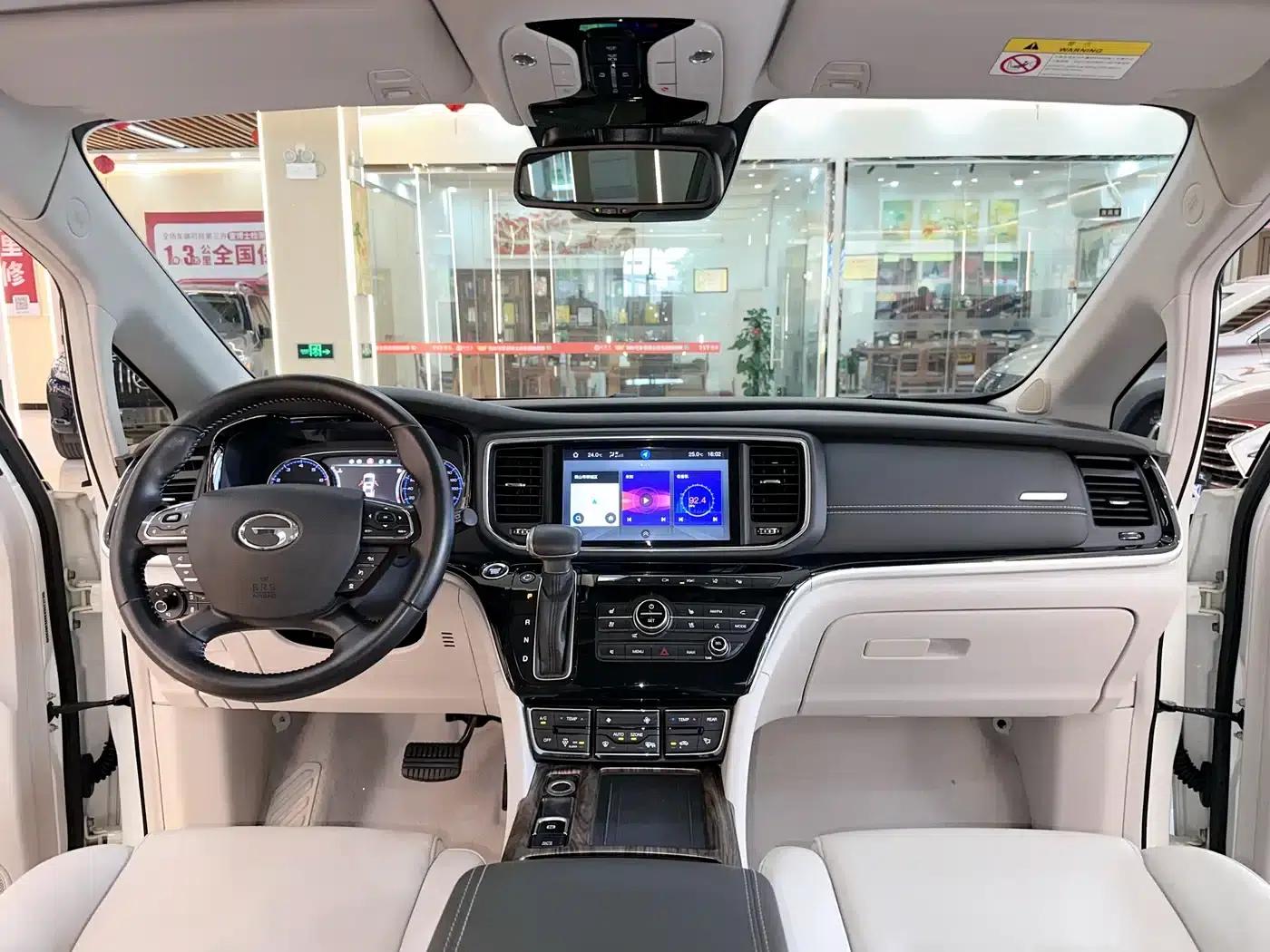 Trumpchi M8 2018 320T Flagship Edition — миниатюра 15