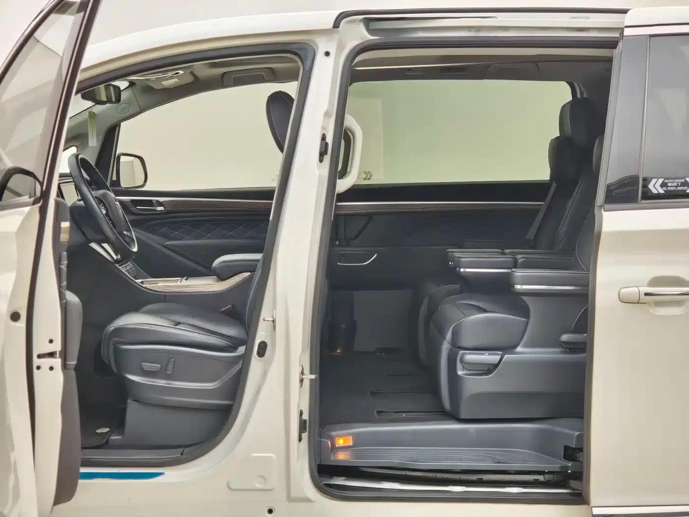 Trumpchi M8 2020 Navigator Edition 390T Premium Version — миниатюра 4