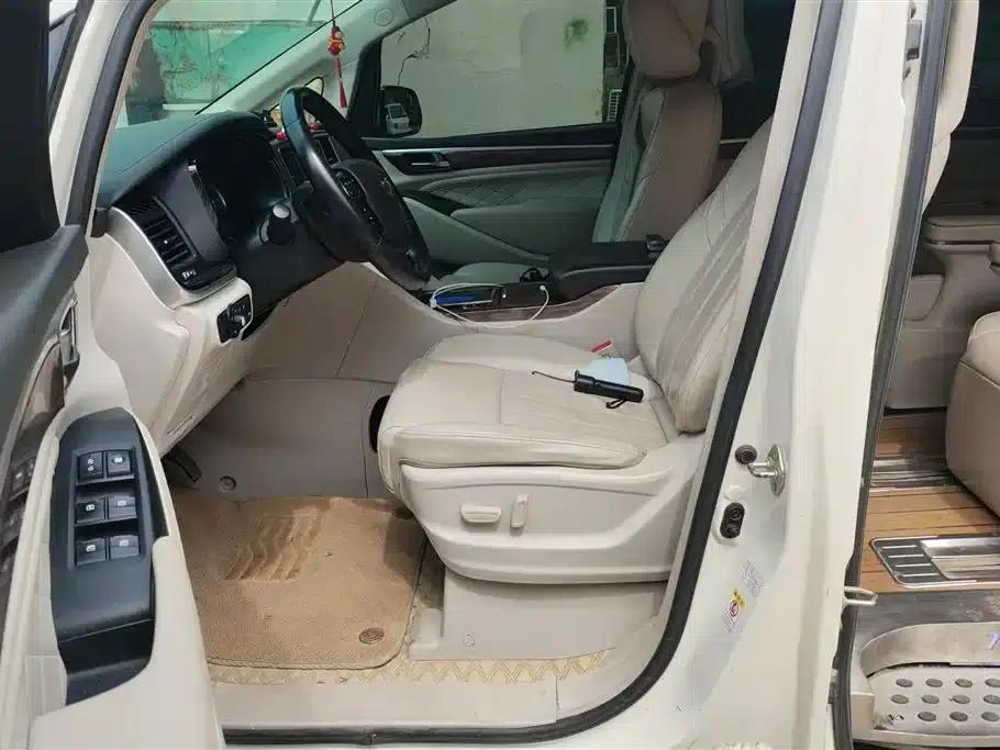 Trumpchi M8 2018 320T Premium Edition — миниатюра 9