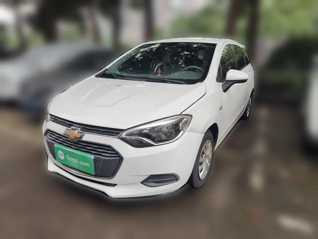 Chevrolet Lova RV 2016 1.5L Automatic Comfort Edition — миниатюра 1