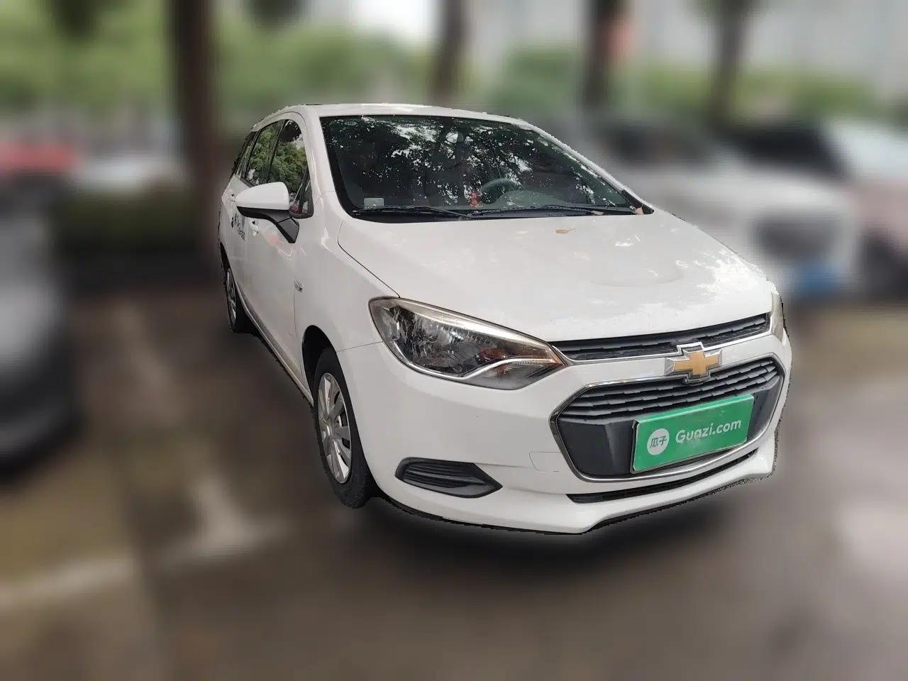 Chevrolet Lova RV 2016 1.5L Automatic Comfort Edition — миниатюра 3