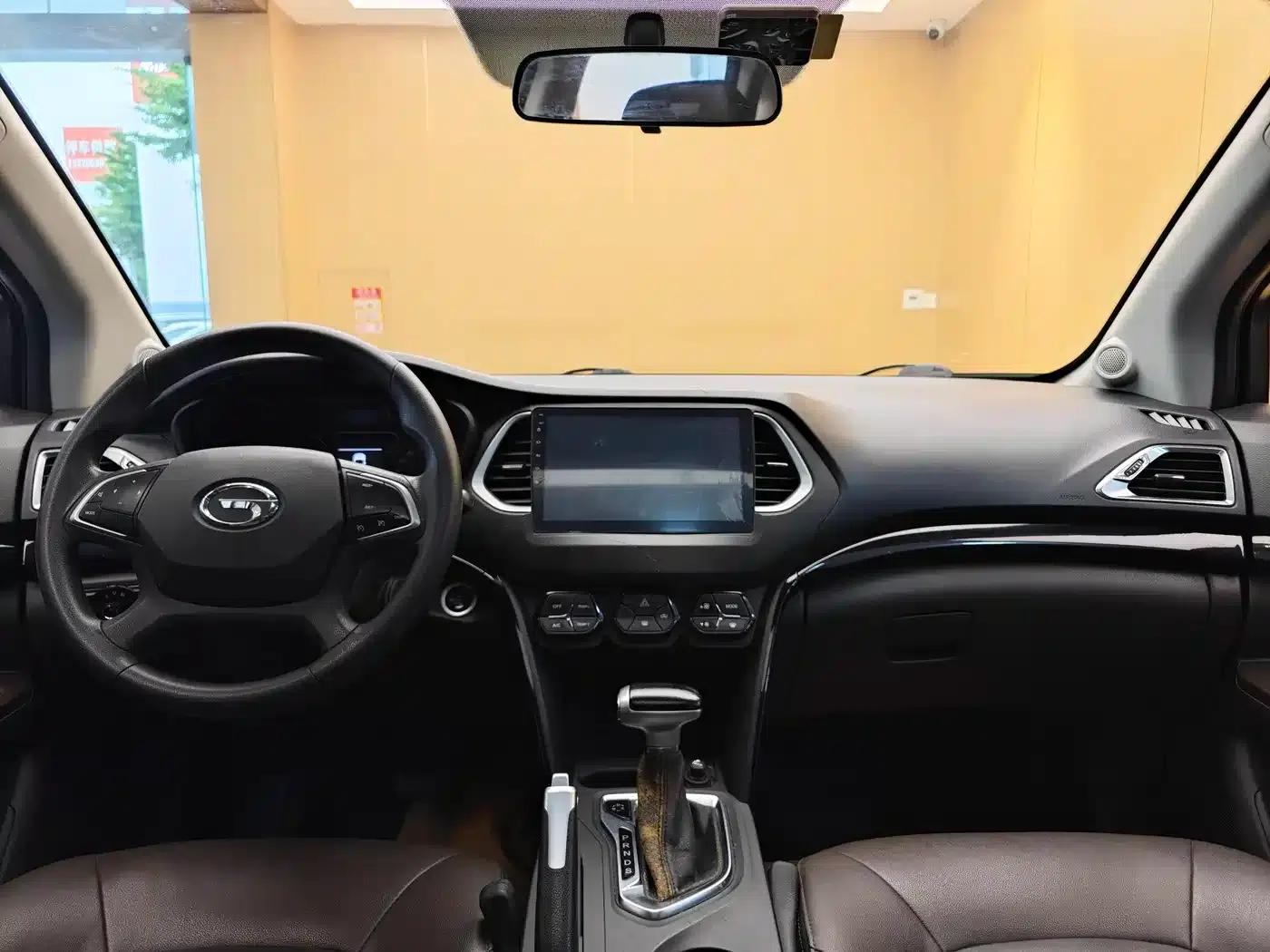 Trumpchi GS4 2017 200T G-DCT 2WD Elite Edition — миниатюра 20