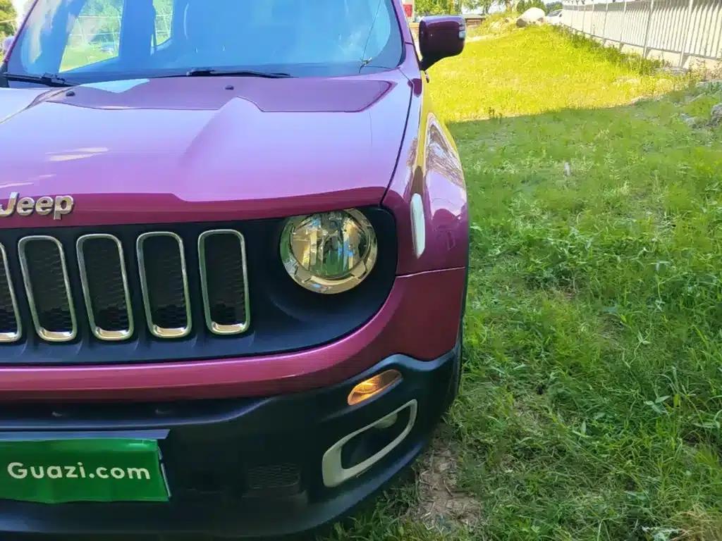 Jeep Renegade 2018 Connected Large Screen Edition 180T Automatic High-Performance Edition — миниатюра 24